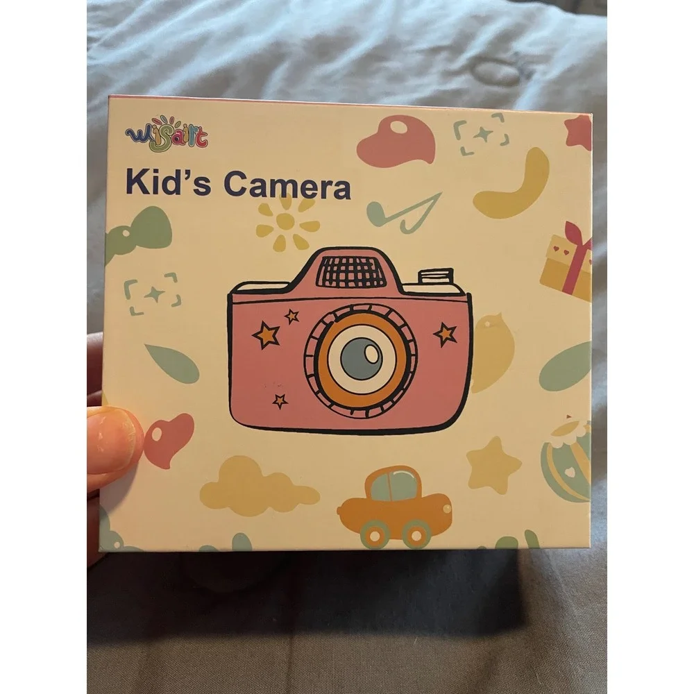 Wisairt‎ Kids Digital Camera Pink Cat Silicone Case 32GB SD Card USB Reader Set